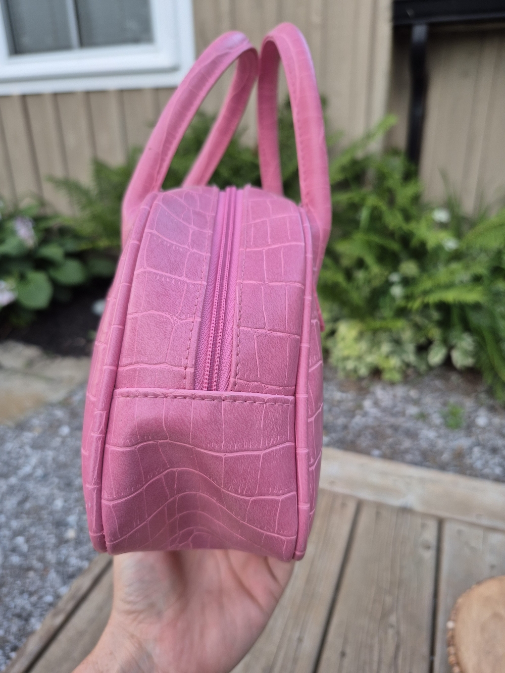 Estée Lauder Pink Faux Croc Top Handle Barrel Bag - Y2K Barbiecore - Picture 7 of 14